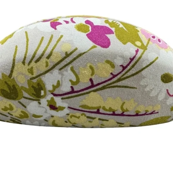 VERA BRADLEY SUNGLASSES WITH CASE - Picture 6 of 6